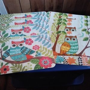 8 reversible placemats, Kitchen towel sets